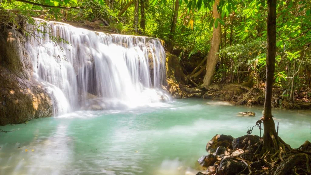La cascade secrète (Huay Mae Khamin Waterfall) - que faire à Kanchanaburi