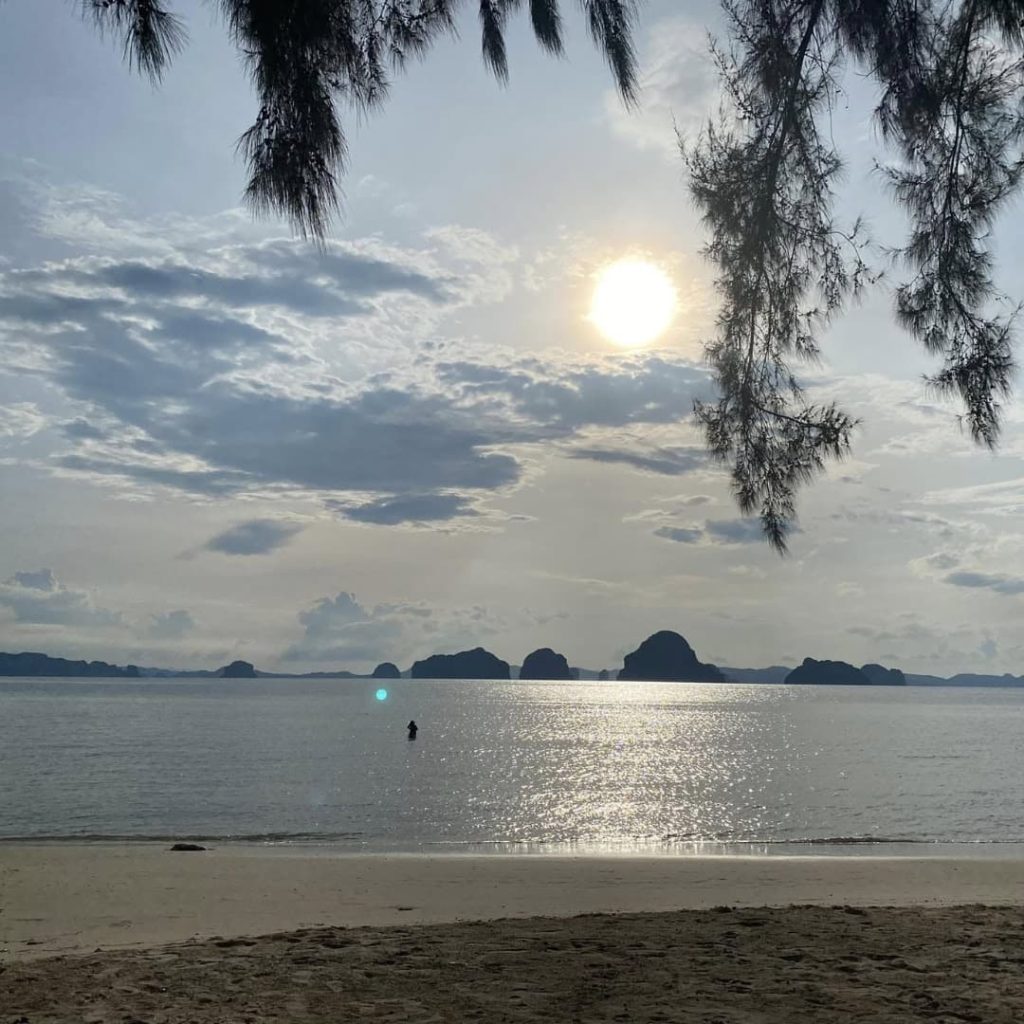 Tubkaek Beach in Krabi with view of the Hong Islands