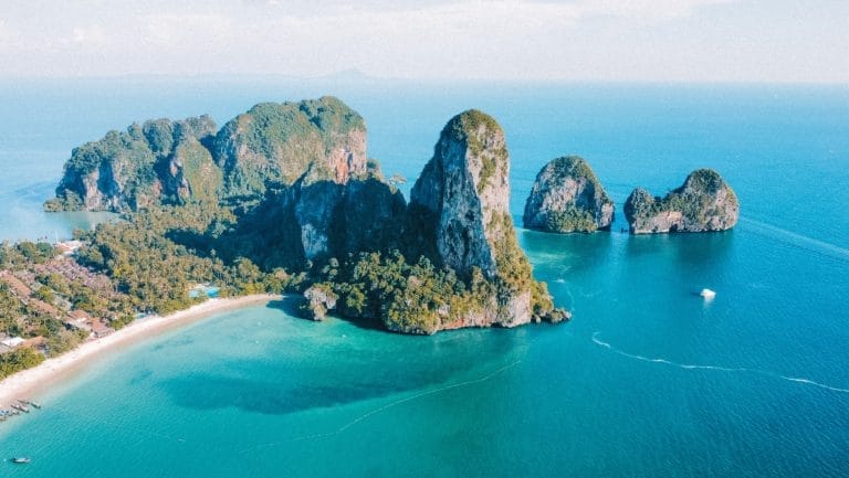 Railay, la somptueuse péninsule de Krabi