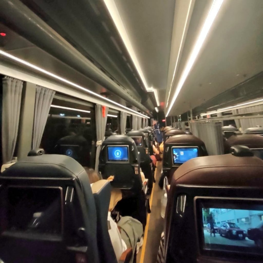 Intérieur du bus de nuit Nakhonchai Air - Bangkok Chiang Mai