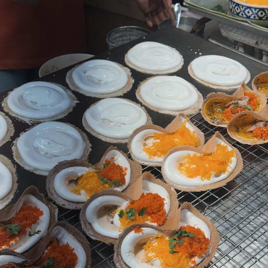Khanom Bueang, crêpes croustillantes thaï