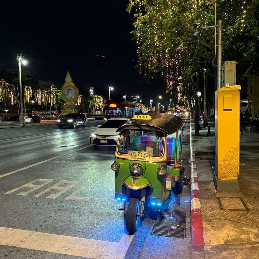 Tuk-Tuk à Bangkok, pas loin de la rue Khao San