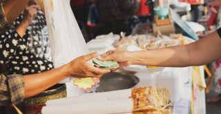 Faut-il donner un POURBOIRE en Thaïlande en 2023