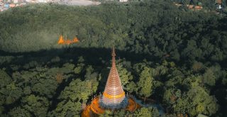 Vue aérienne sur l'un des temples mythiques de Hat Yai
